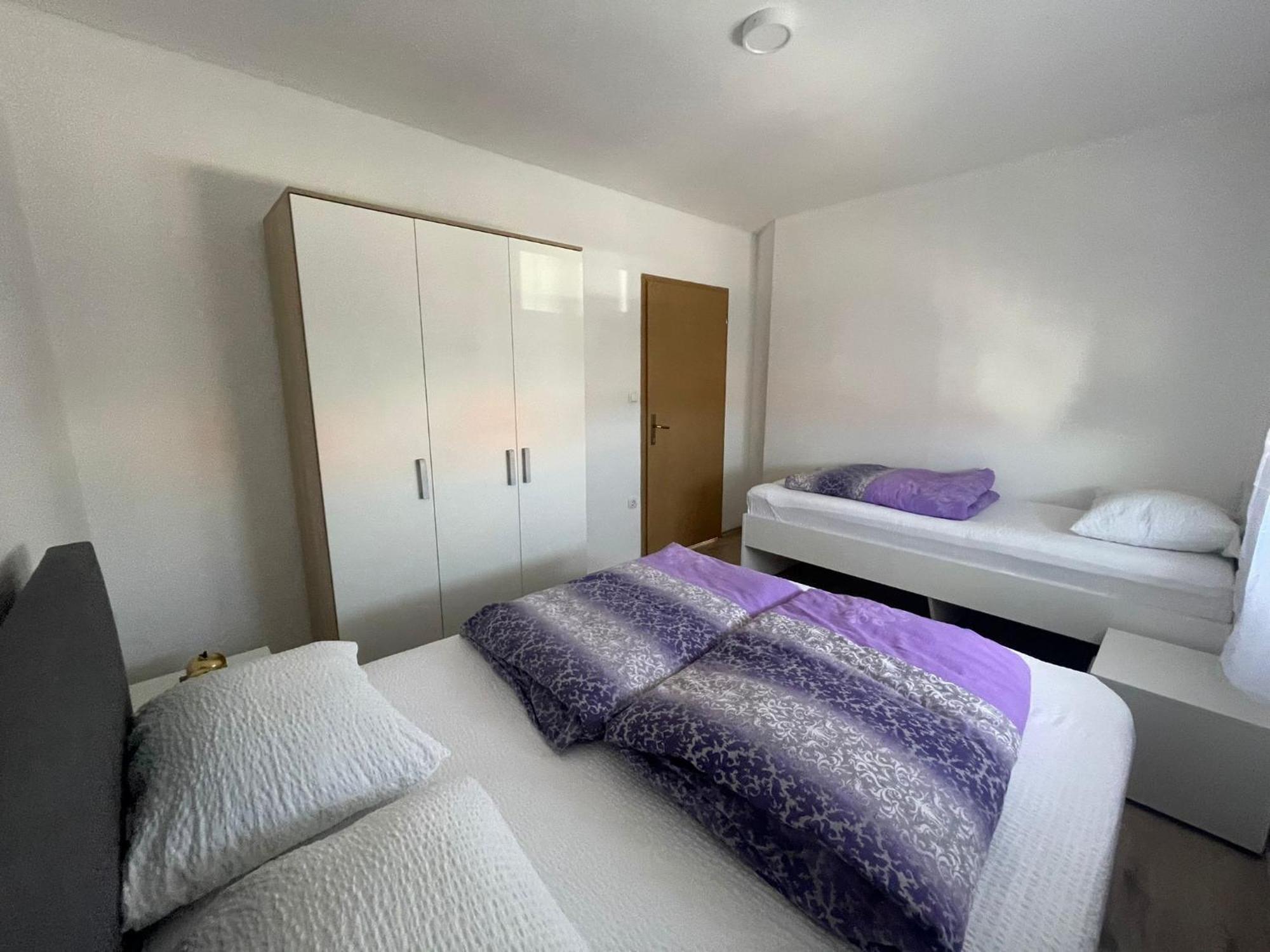 Apartmani Zuti ネウム エクステリア 写真